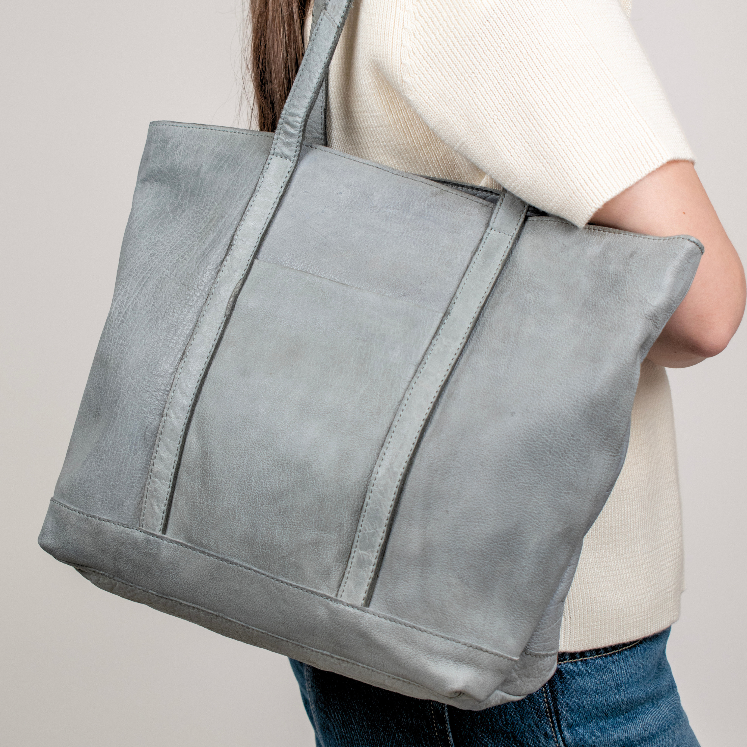 Cali Tote Bag