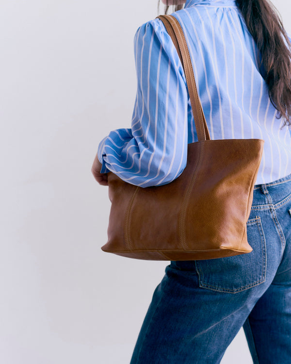 Mother’s Day Gift Guide: Chic Neutrals She’ll Love (and Actually Use!)