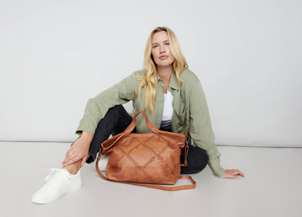 6 Work Bags for Women That Will Kick Off Fall in Style