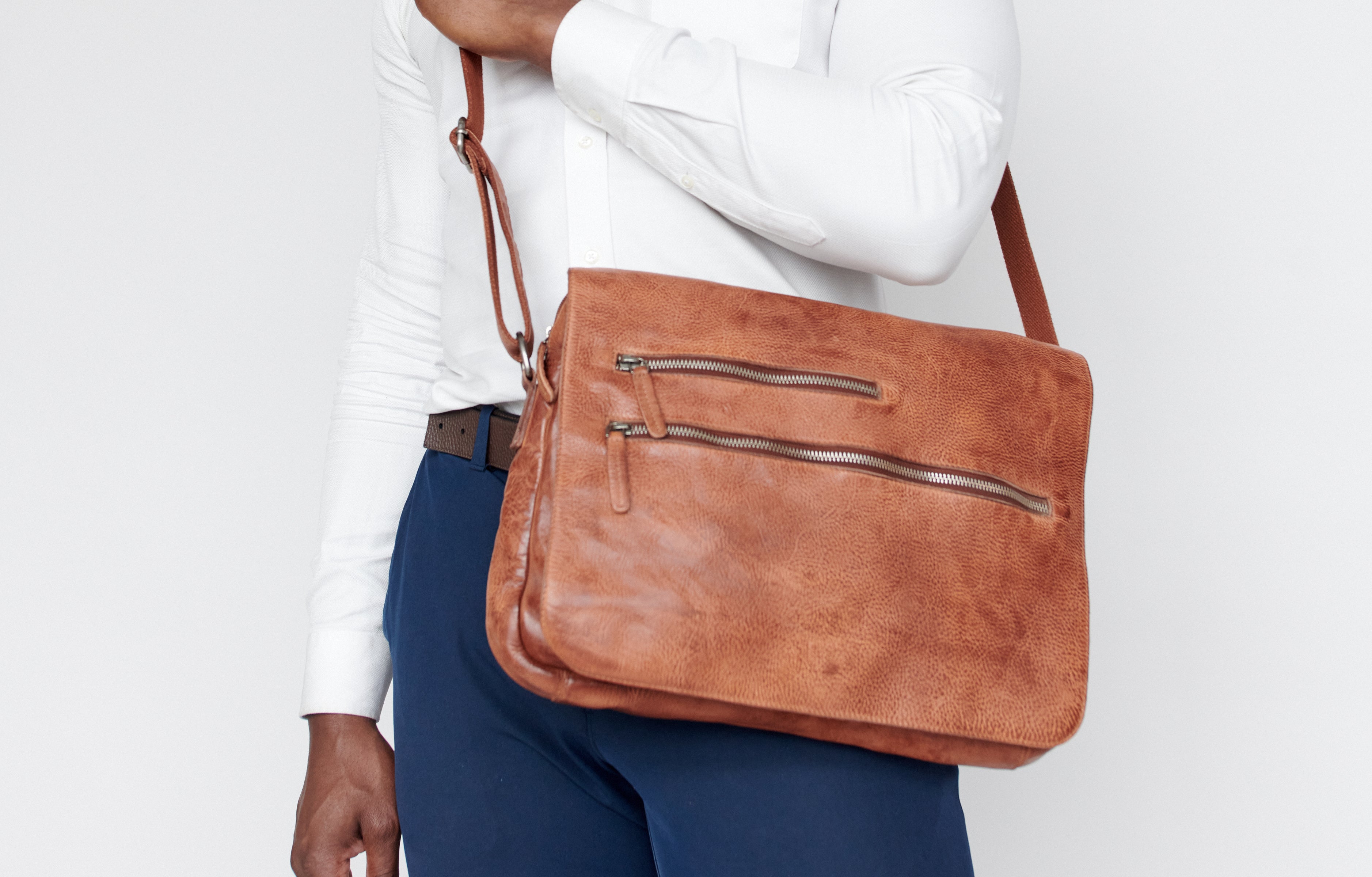 mens leather messenger bags