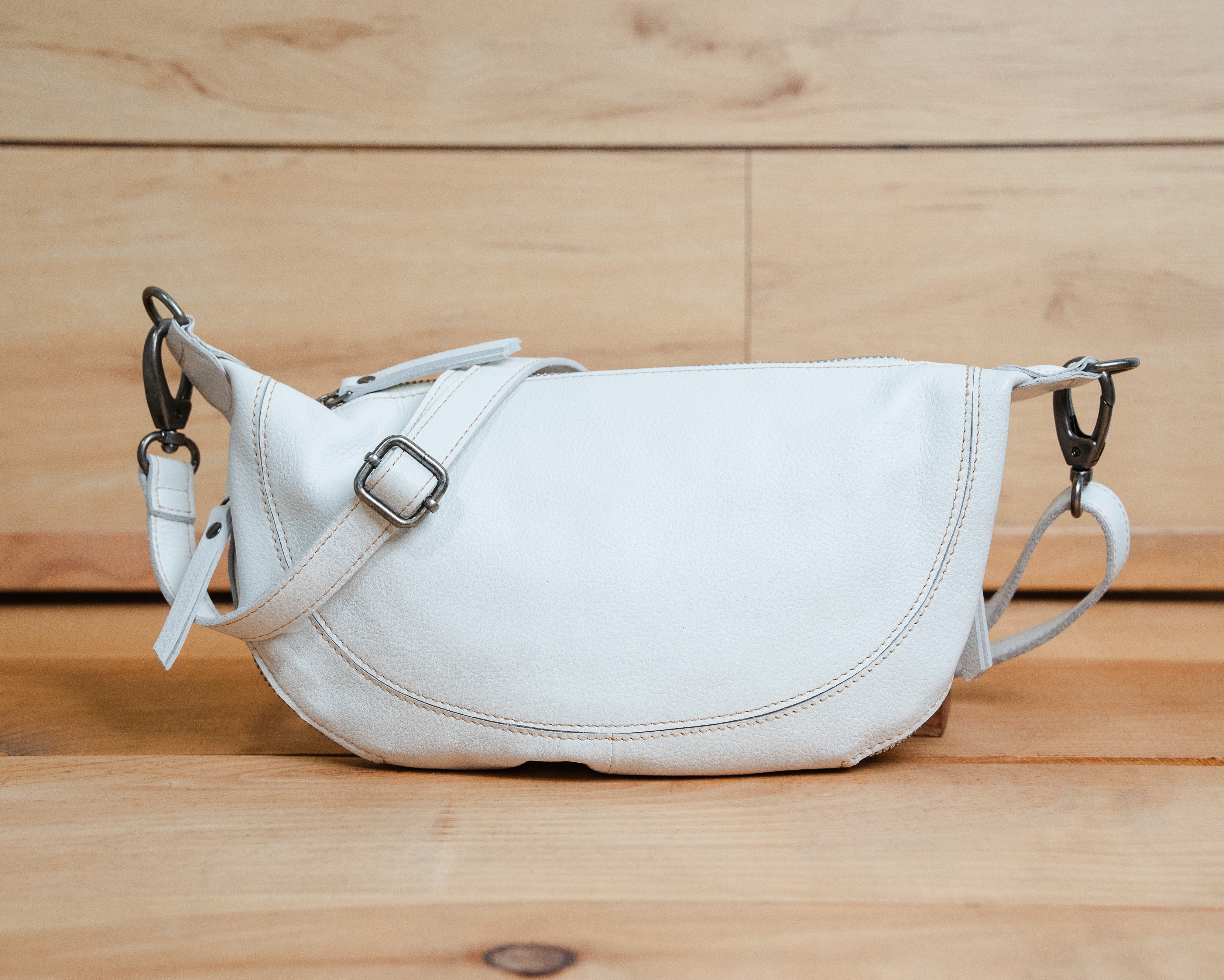 White full-grain leather crossbody bag – Latico Leathers