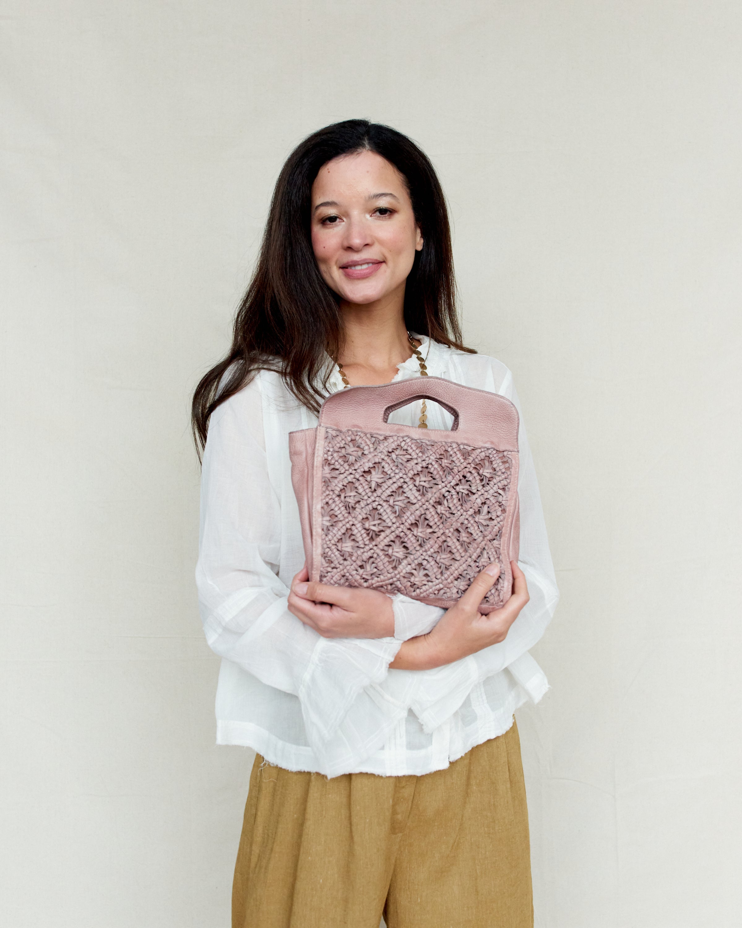 Blush full-grain leather crossbody bag – Latico Leathers