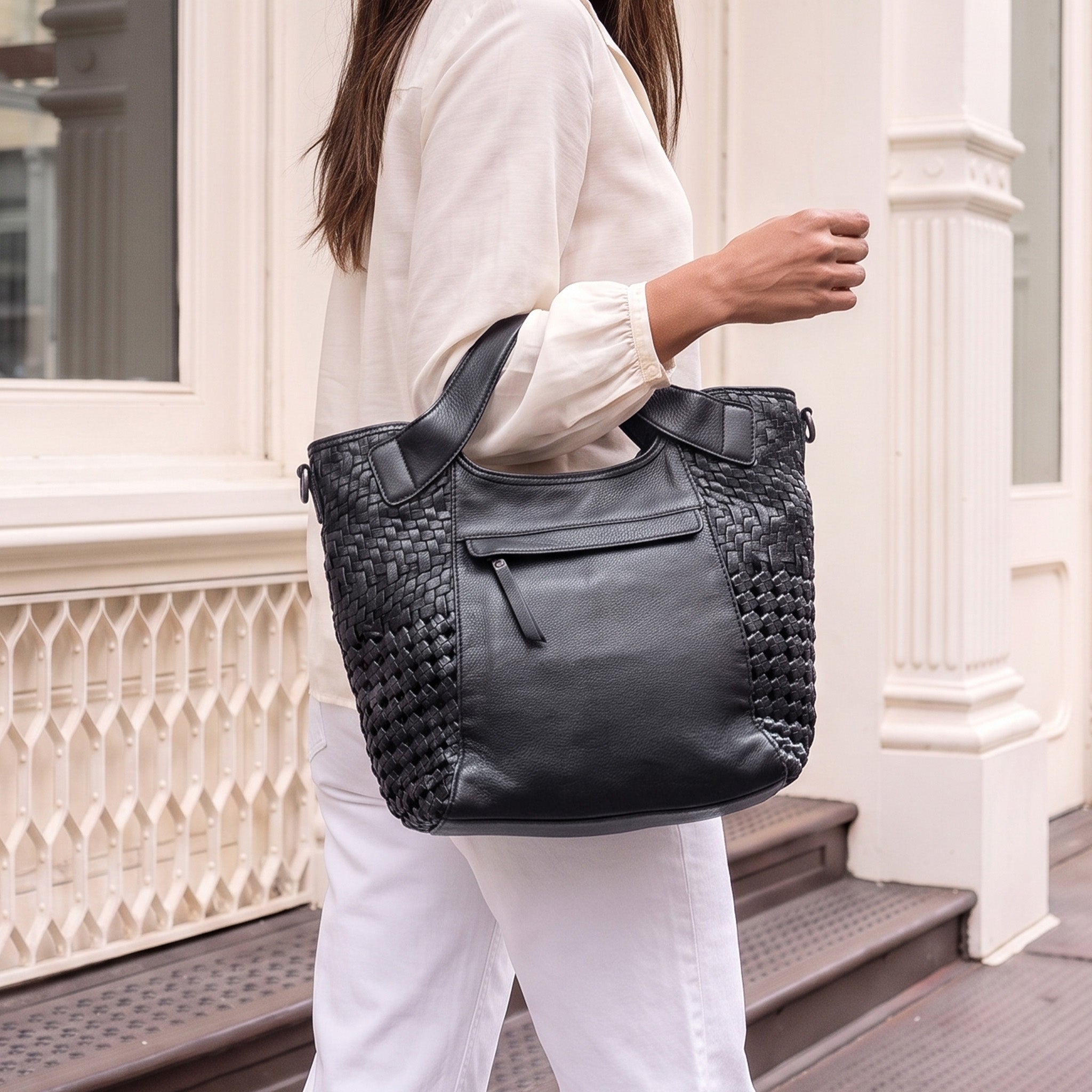 5119BLK_TheoCrossbody_Black_Li