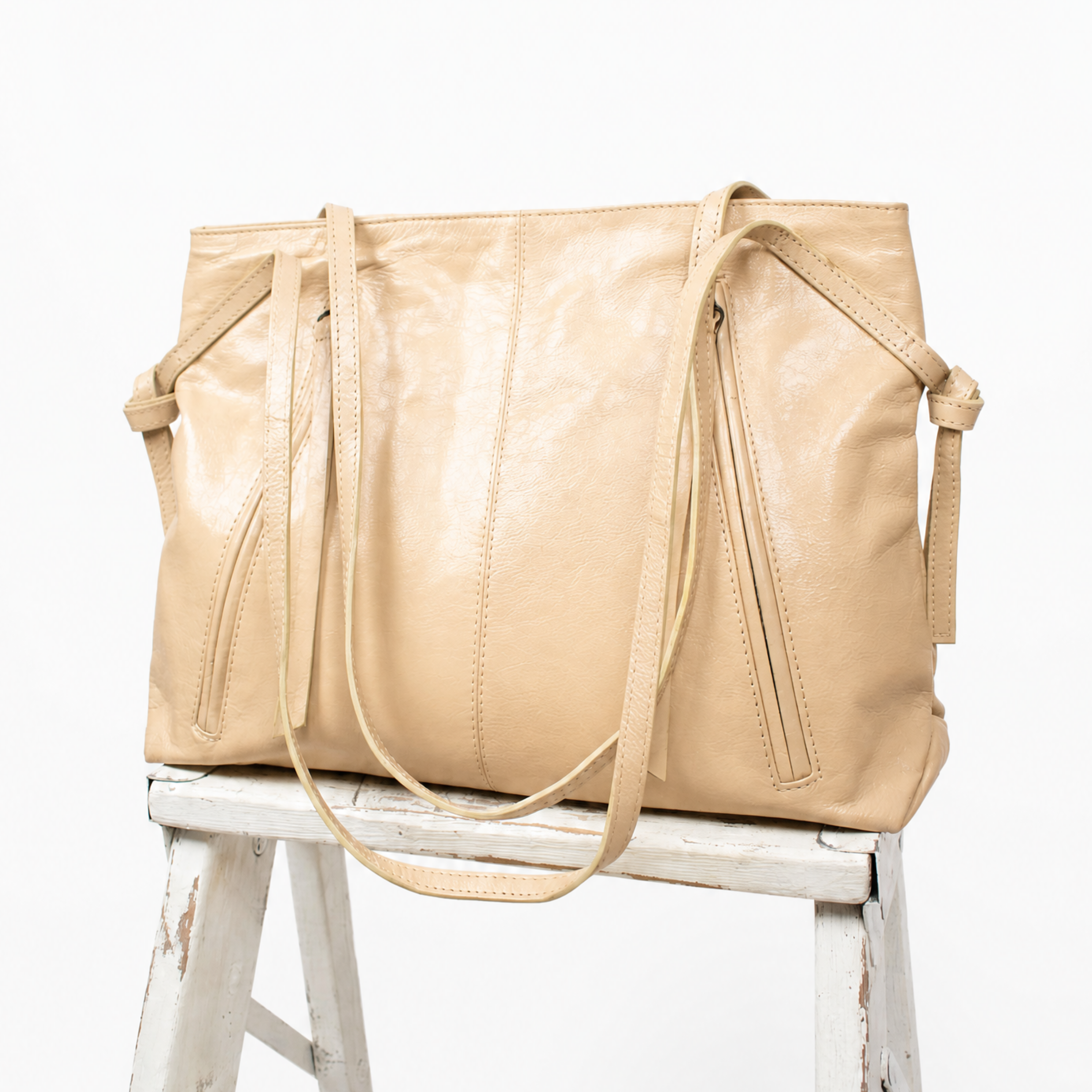 Ellen Tote  in Almond