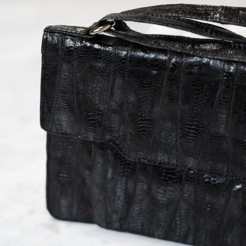 Sierra Shoulderbag