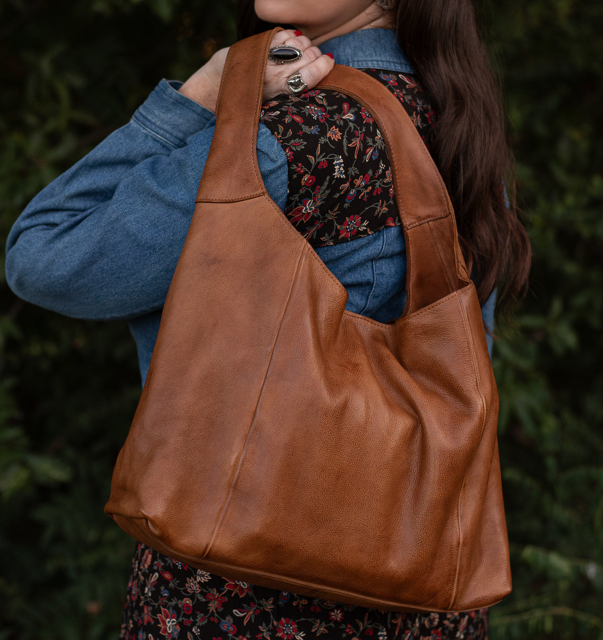 Petite Lindsey Leather Shoulder Bag